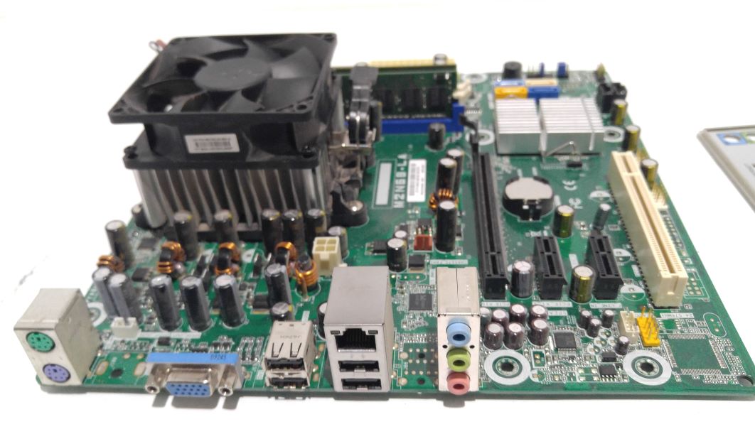 HP p6243w series Desktop Motherboard AMD - 513426-001 M2N68-LA - Click Image to Close