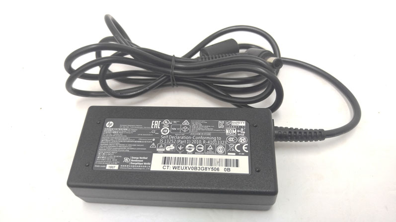 Hp 65w Laptop AC Adapter - 724264-002