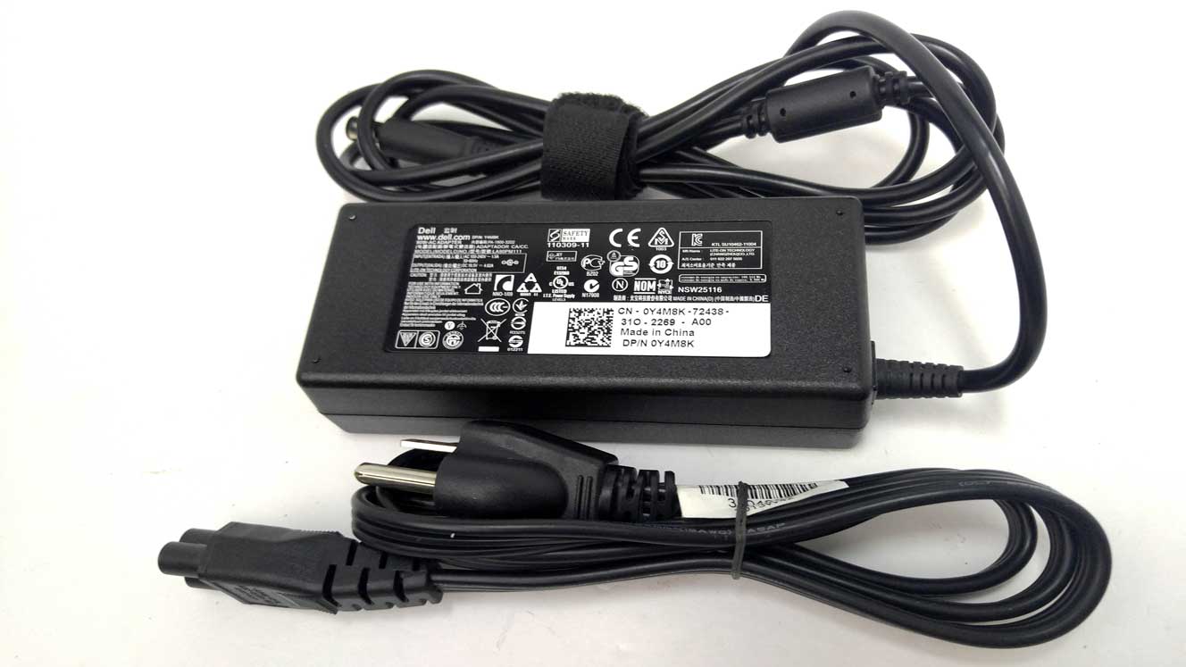 Dell 90w laptop AC Adapter with wallcord - LA90PM111 PA-1900-32