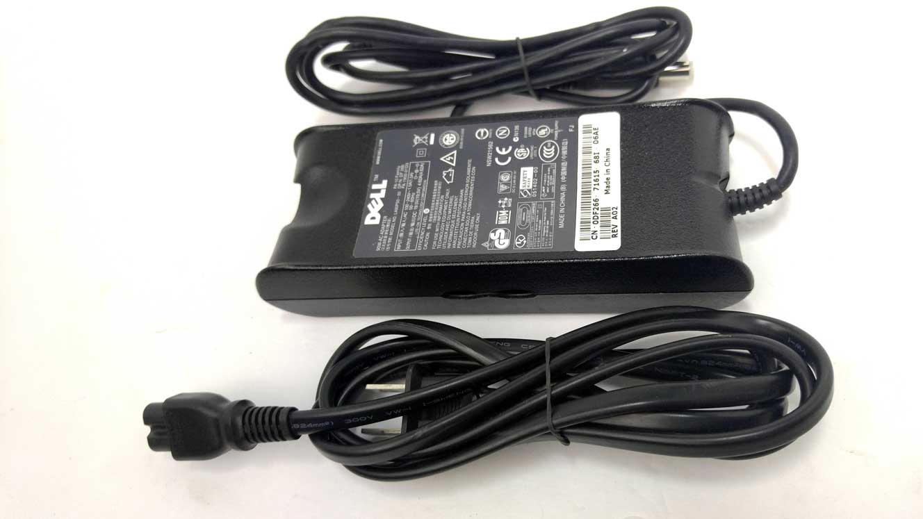 Dell 90w laptop AC Adapter with wallcord - PA-10 LA90PS0-00