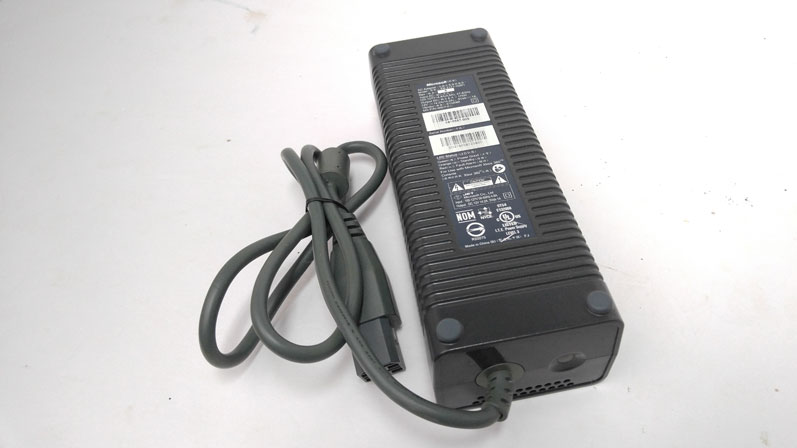 Microsoft Xbox 360 175W AC Adapter - PB-2171-02M1 - Click Image to Close
