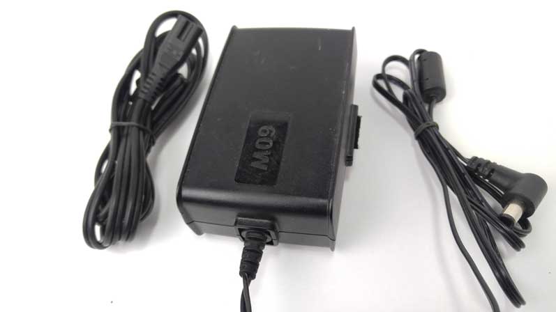 Respironics IP22 REF 109139 - One 60w ac adapter - 1091398 - Click Image to Close