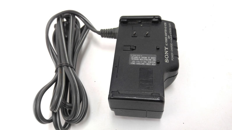 Sony camcorder battery charger - AC-V25B - Click Image to Close