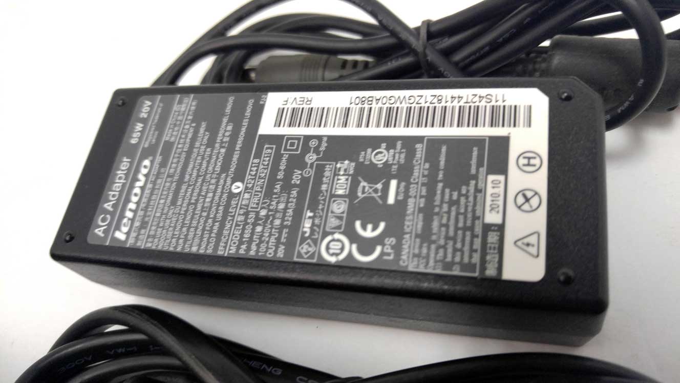 Lenovo 65w laptop AC Adapter with wallcord - PA-1650-531 92P1156