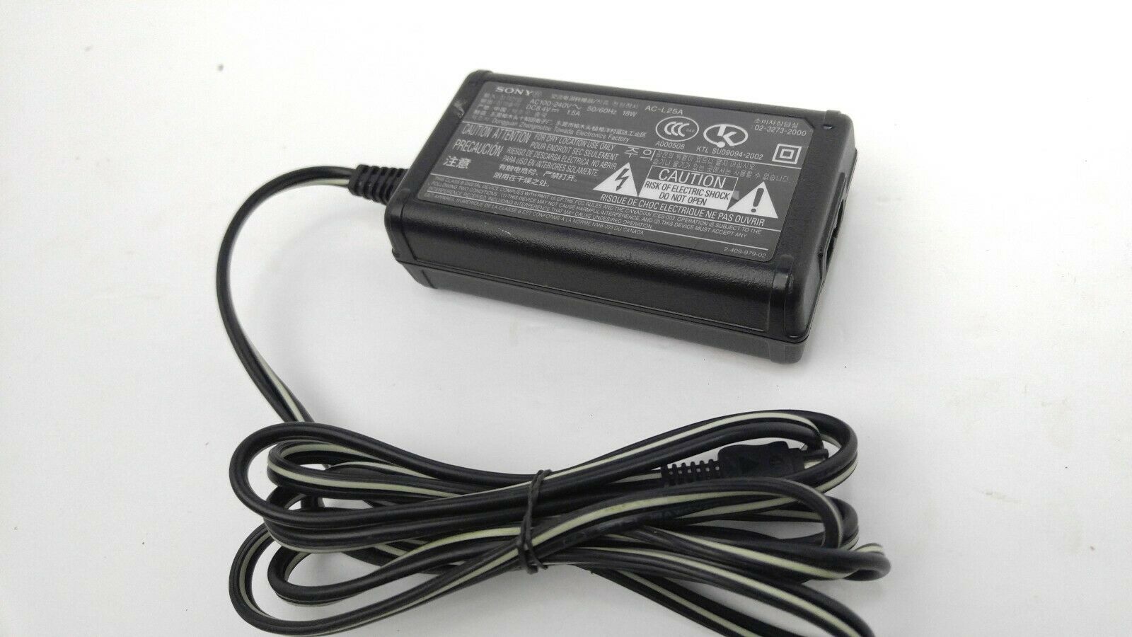 AC-L25A Sony AC Adapter for Handycam HDR-CX560 - Click Image to Close